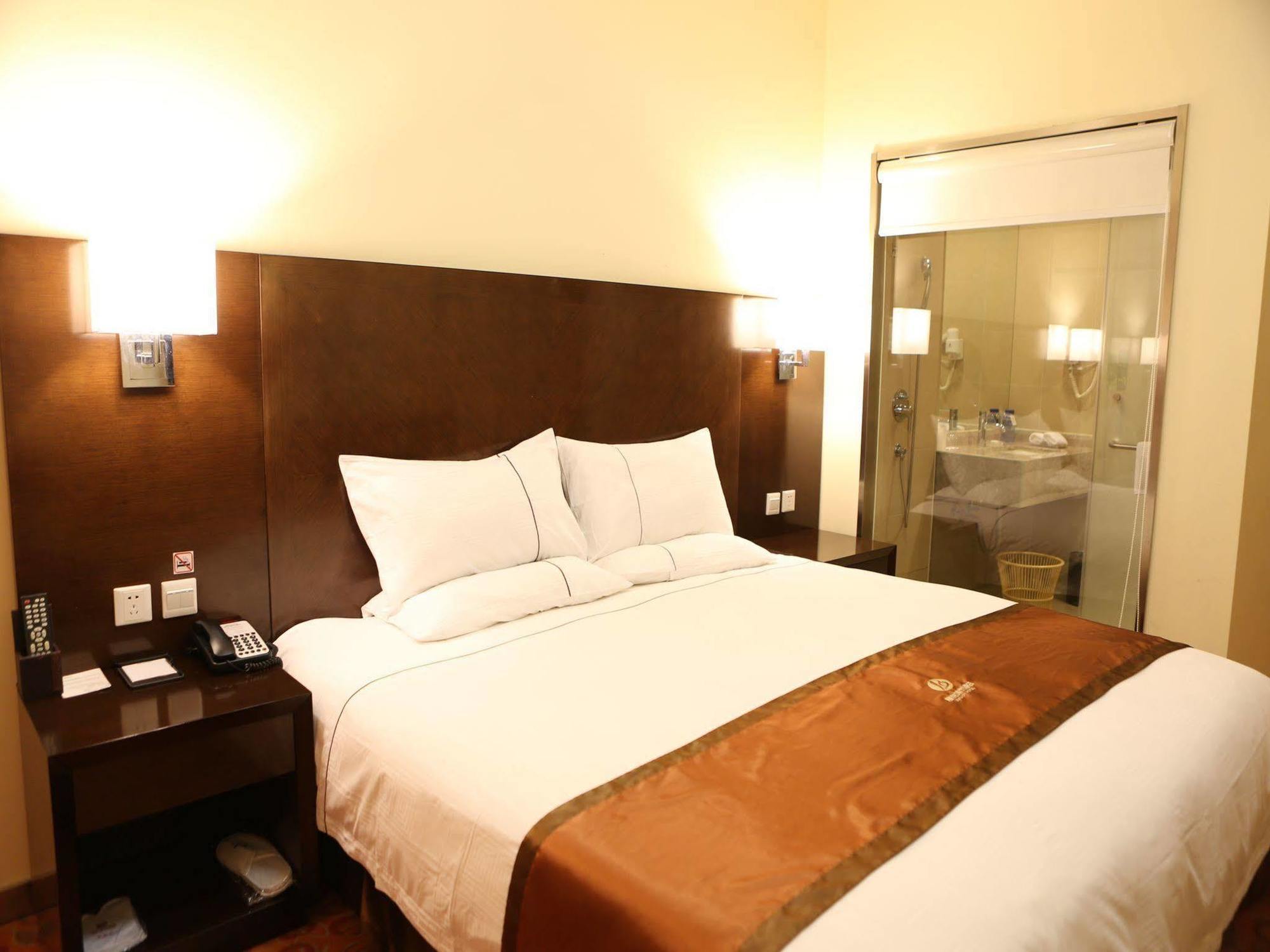 Benjoy Hotel - Jinqiao Branch Shanghai Exterior photo