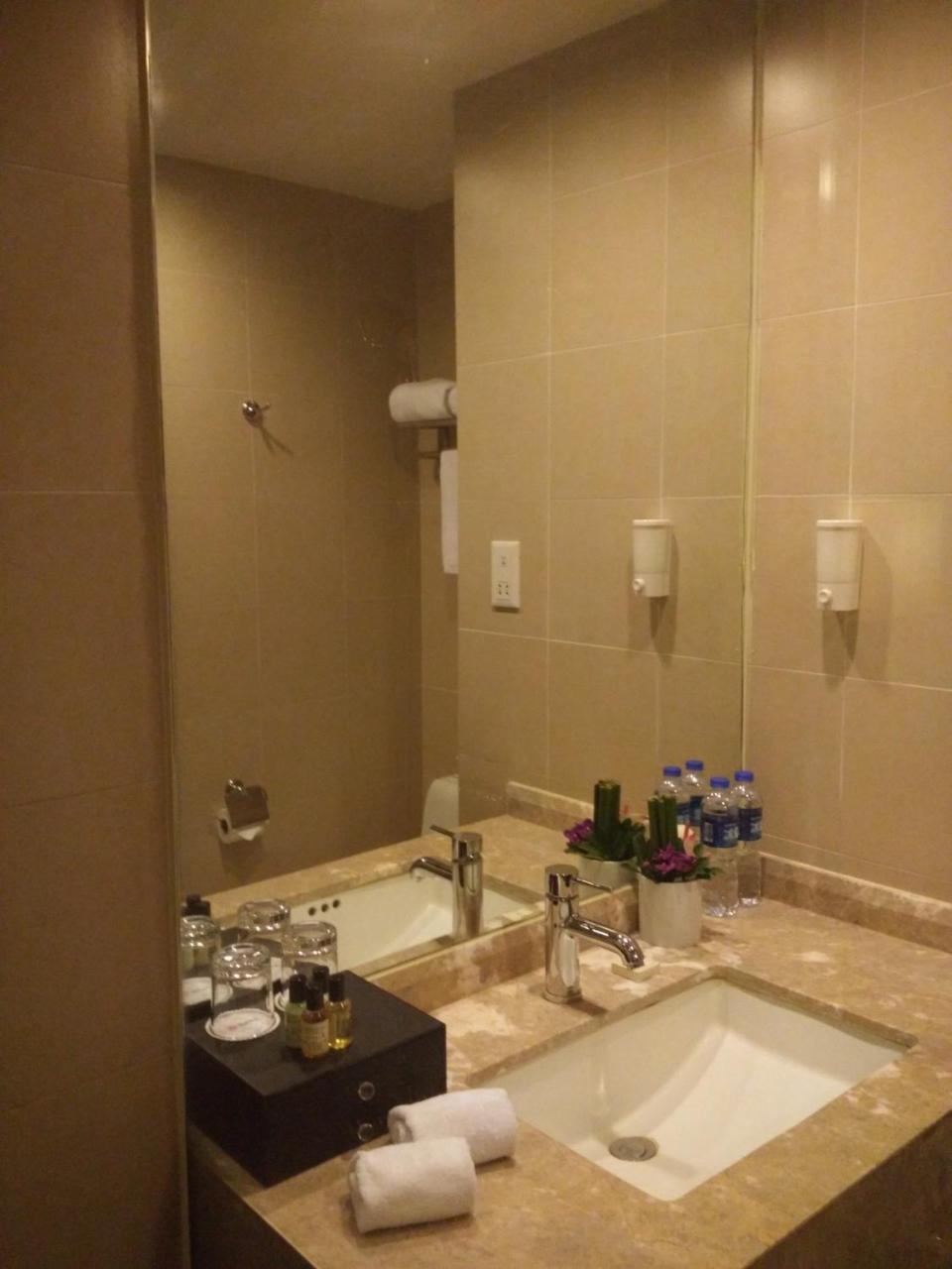 Benjoy Hotel - Jinqiao Branch Shanghai Exterior photo